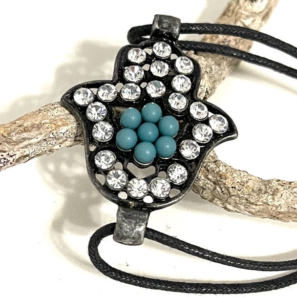 Hamsa Hand Bracelet. - Picture 3 of 7